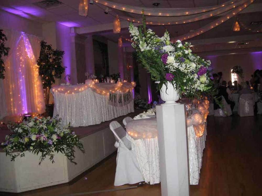 30 Lights at a West Virgina Wedding